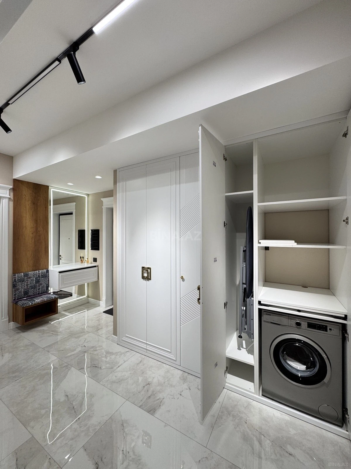 Satılır 3 otaqlı mənzil 95 m²