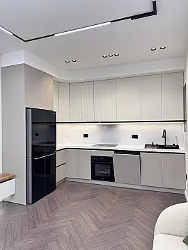 Satılır 3 otaqlı mənzil 95 m²