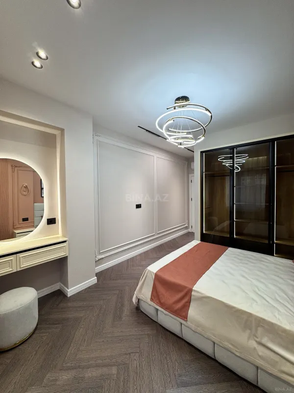 Satılır 3 otaqlı mənzil 95 m²