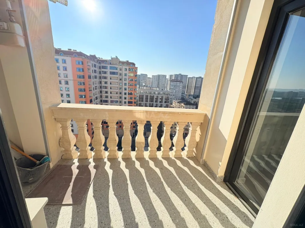 Satılır 2 otaqlı mənzil 74.5 m²