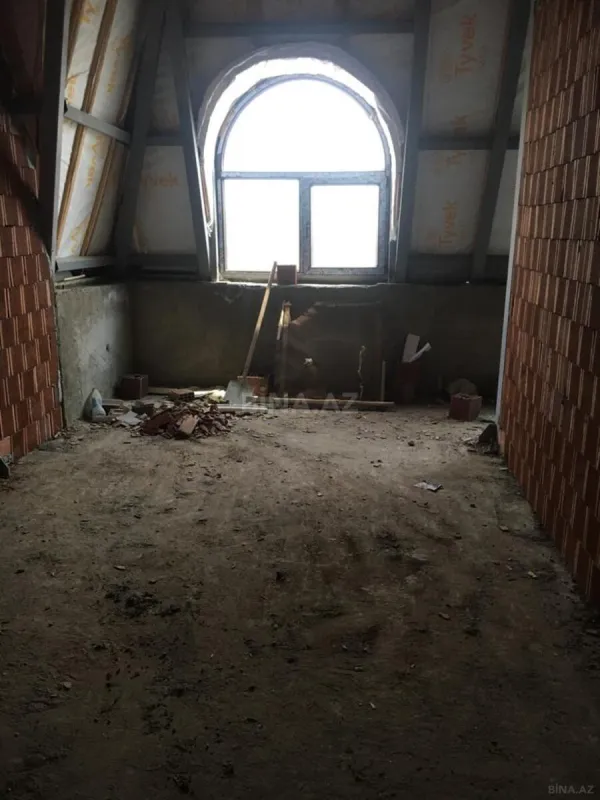 Satılır 2 otaqlı mənzil 110 m²