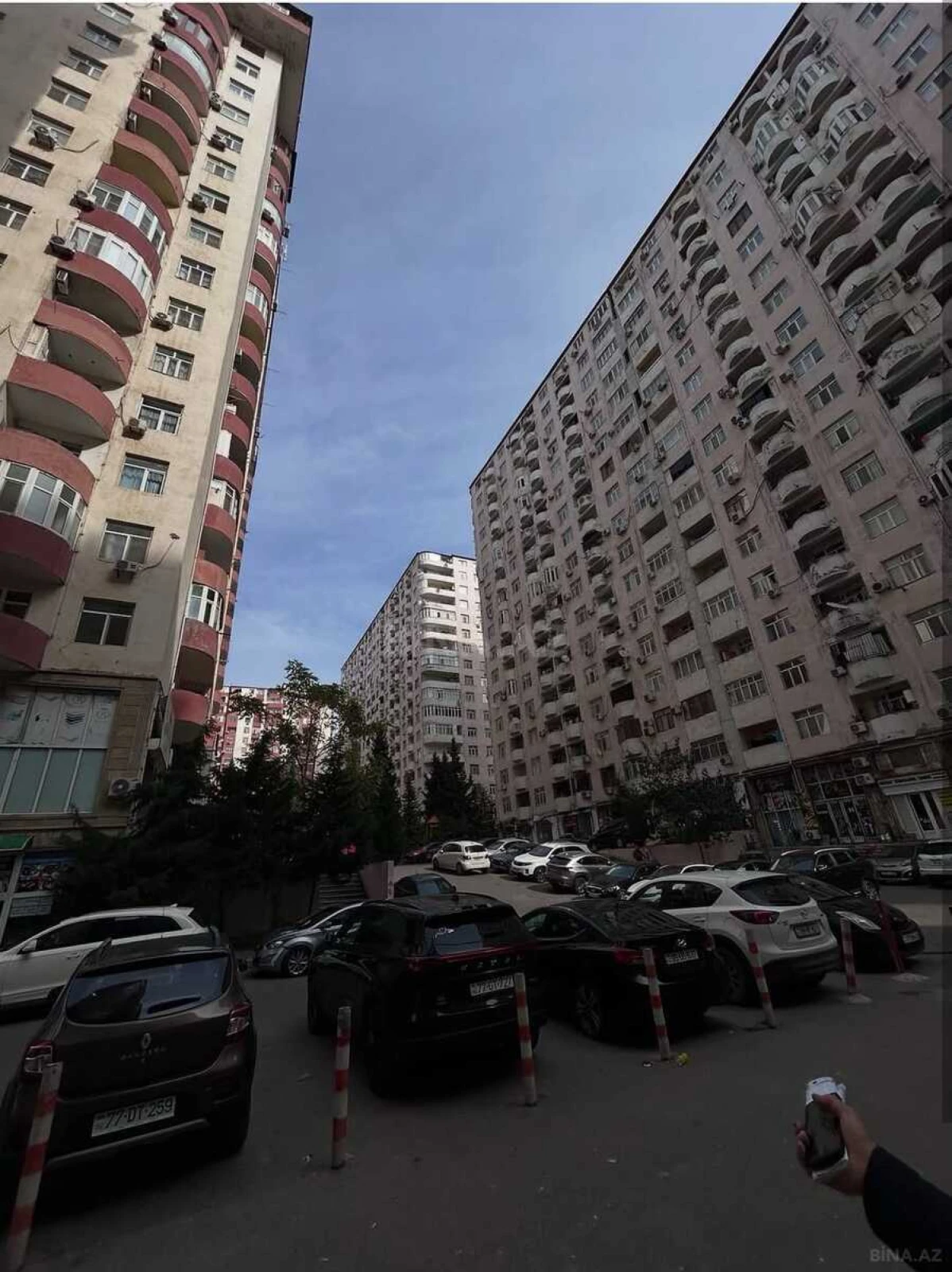 Satılır 2 otaqlı mənzil 110 m²