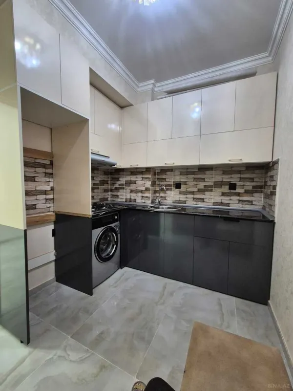 Satılır 2 otaqlı mənzil 60.5 m²