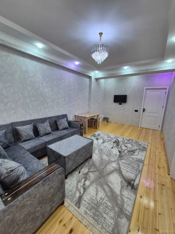 Satılır 2 otaqlı mənzil 60.5 m²