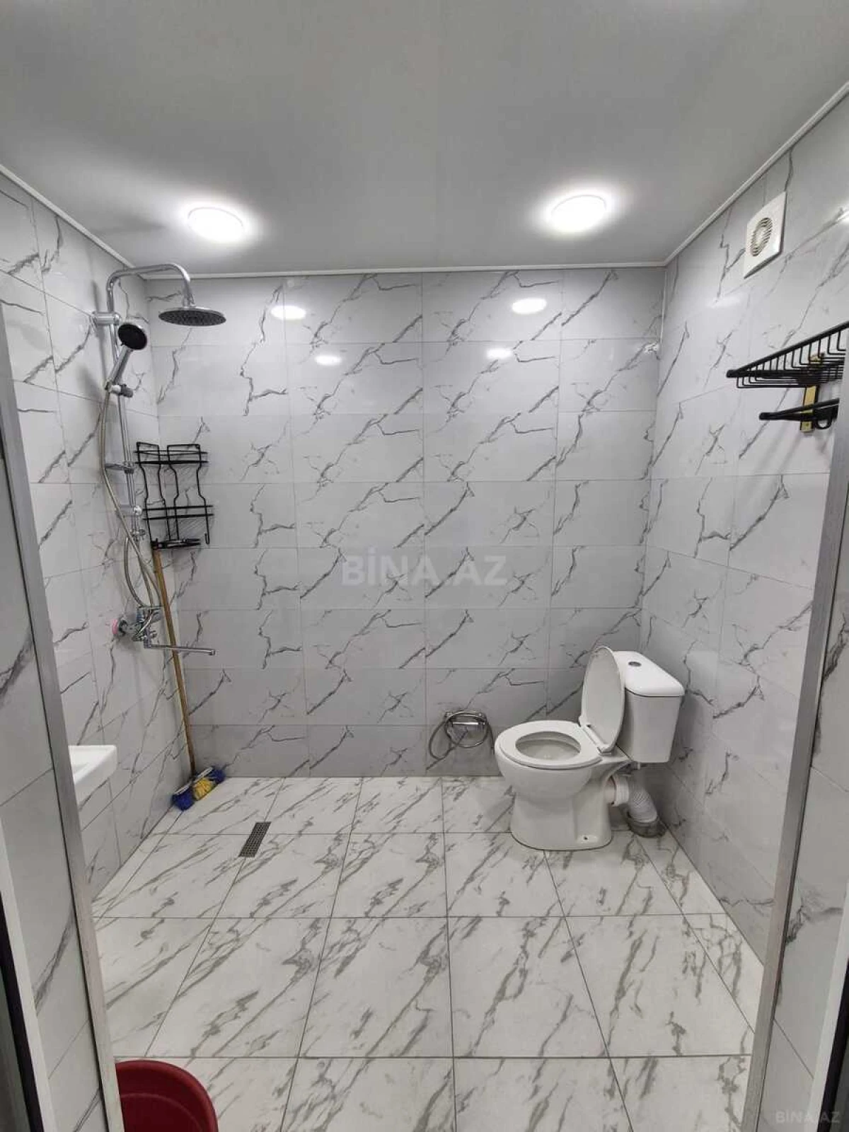 Satılır 2 otaqlı mənzil 60.5 m²