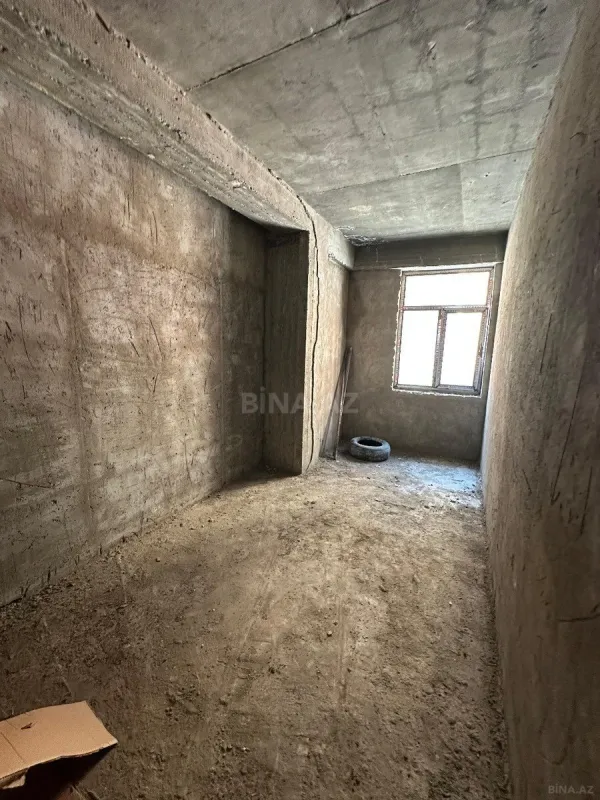 Satılır 2 otaqlı mənzil 84 m²