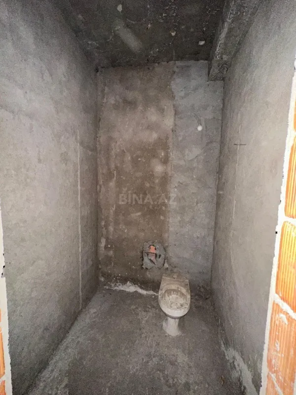 Satılır 2 otaqlı mənzil 84 m²