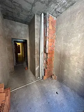 Satılır 2 otaqlı mənzil 84 m²