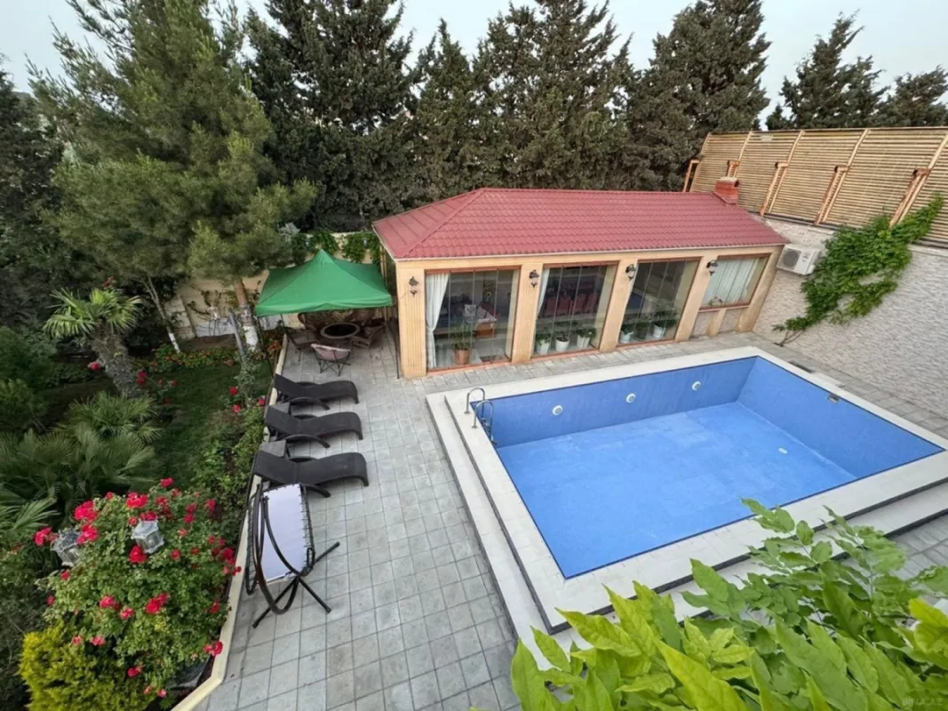 Kirayə verilir 5 otaqlı həyət evi 450 m²