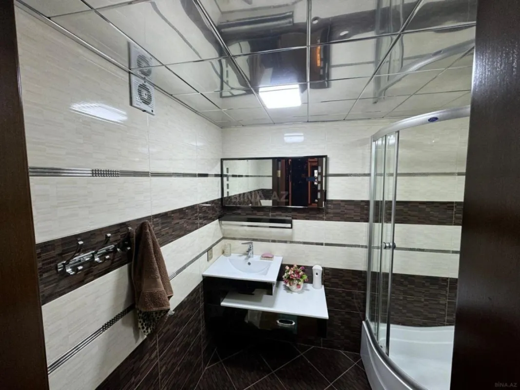 Kirayə verilir 5 otaqlı həyət evi 450 m²