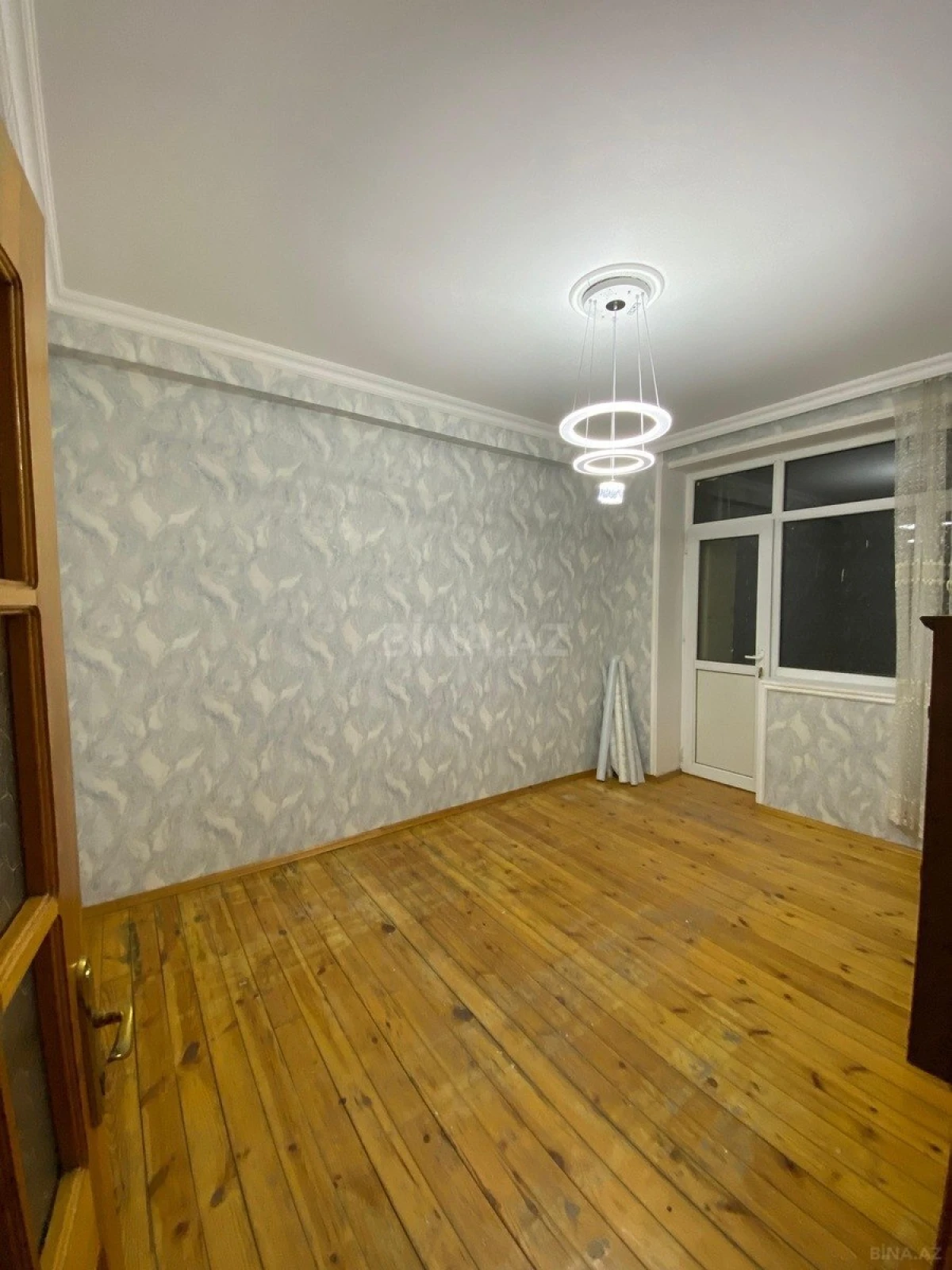 Satılır 2 otaqlı mənzil 50 m²