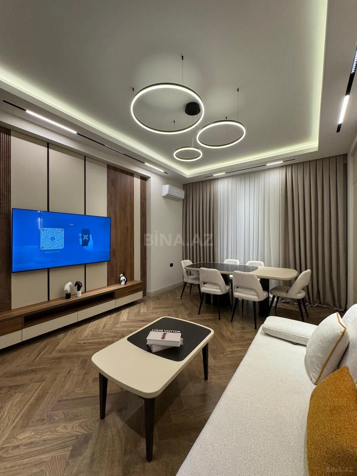 Satılır 2 otaqlı mənzil 86 m²