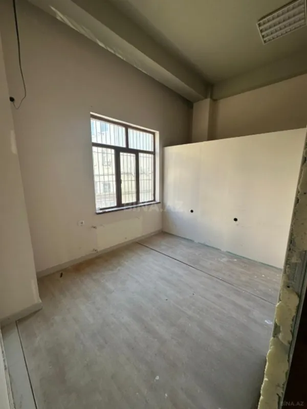 Kirayə verilir 3 otaqlı ofis 220 m²
