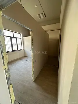 Kirayə verilir 3 otaqlı ofis 220 m²