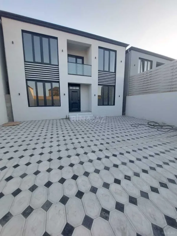 Satılır 5 otaqlı həyət evi 160 m²