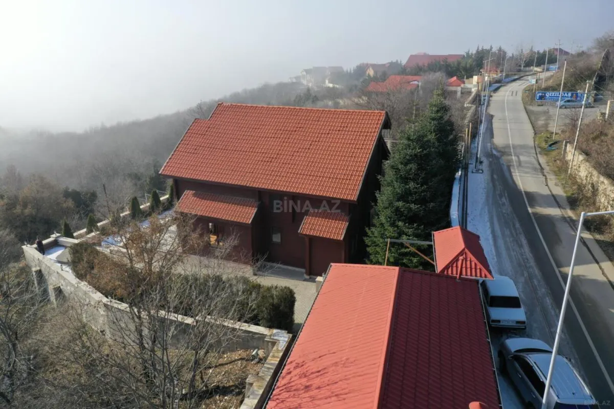 Satılır 5 otaqlı həyət evi 170 m²
