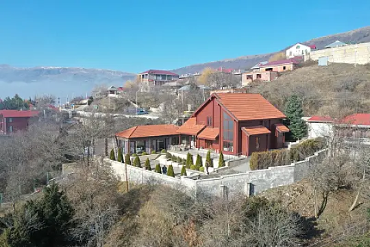 Satılır 5 otaqlı həyət evi 170 m²