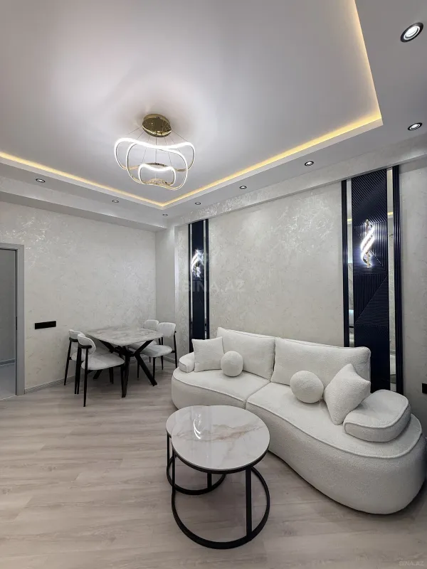 Satılır 2 otaqlı mənzil 55 m²