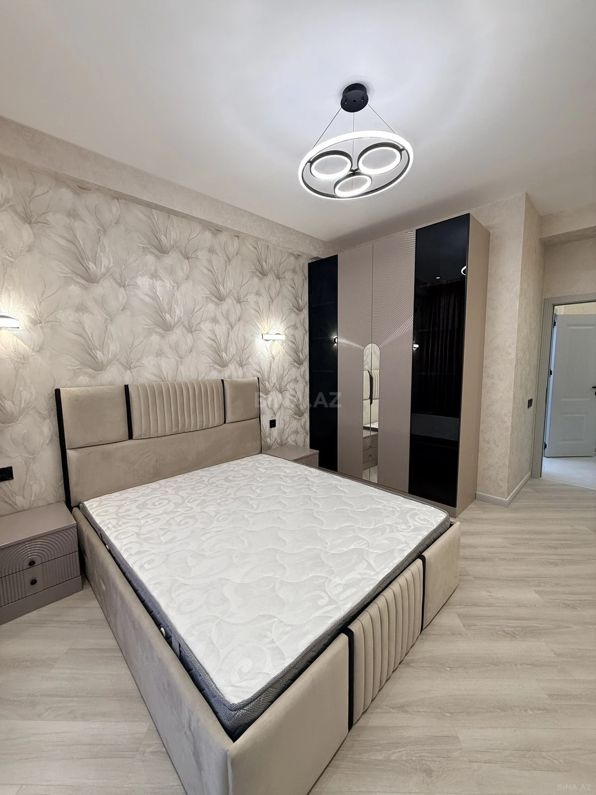 Satılır 2 otaqlı mənzil 55 m²