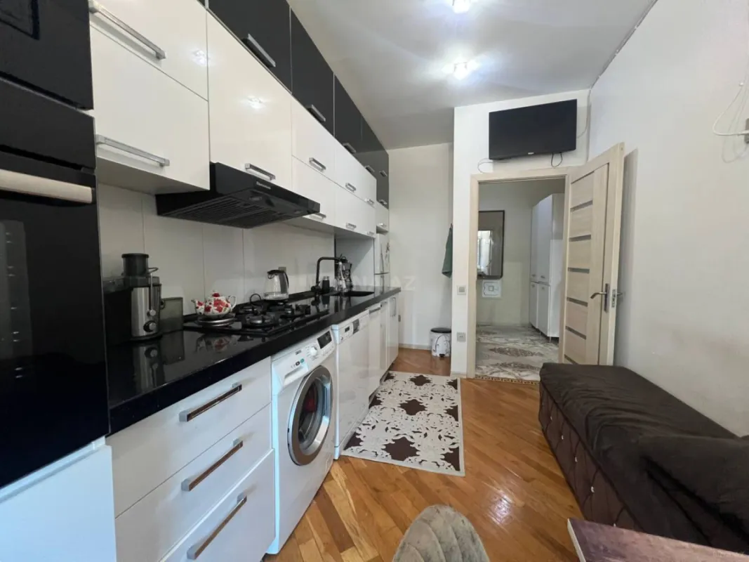 Satılır 3 otaqlı mənzil 78 m²