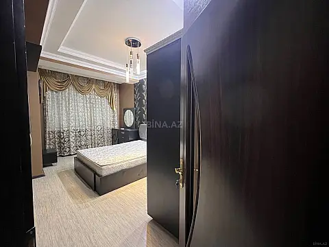Satılır 2 otaqlı mənzil 68 m²