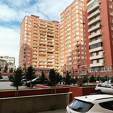 Satılır 2 otaqlı mənzil 68 m² — Bakı, 8-ci mikrorayon 2 otaq 68.00 m²