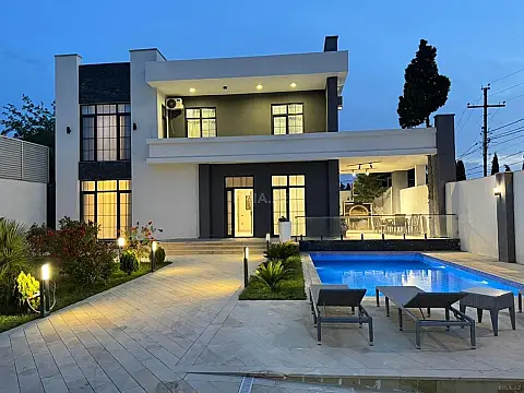 Kirayə verilir 5 otaqlı həyət evi 400 m²