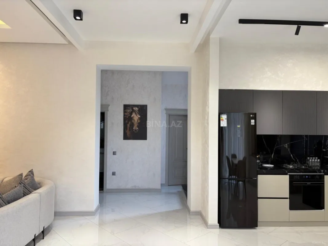 Kirayə verilir 5 otaqlı həyət evi 400 m²