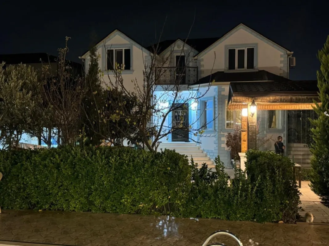 Kirayə verilir 4 otaqlı həyət evi 350 m²