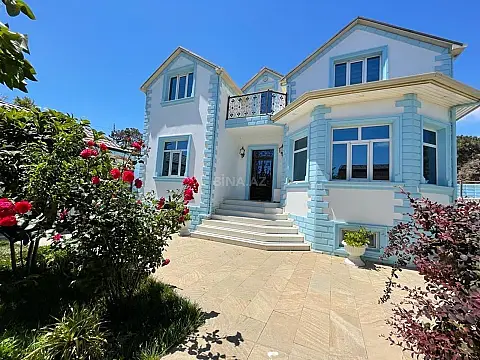 Kirayə verilir 4 otaqlı həyət evi 350 m²