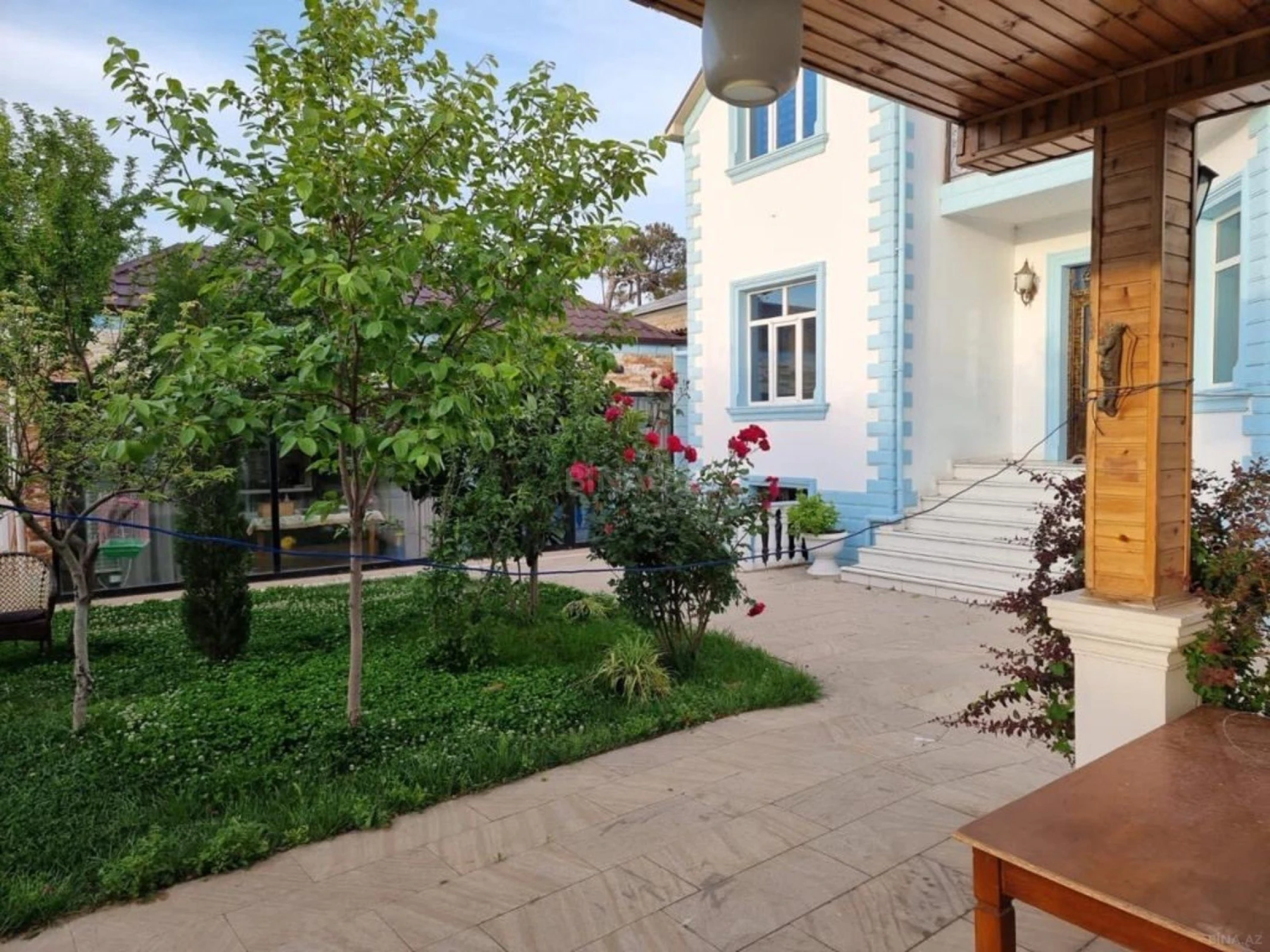 Kirayə verilir 4 otaqlı həyət evi 350 m²
