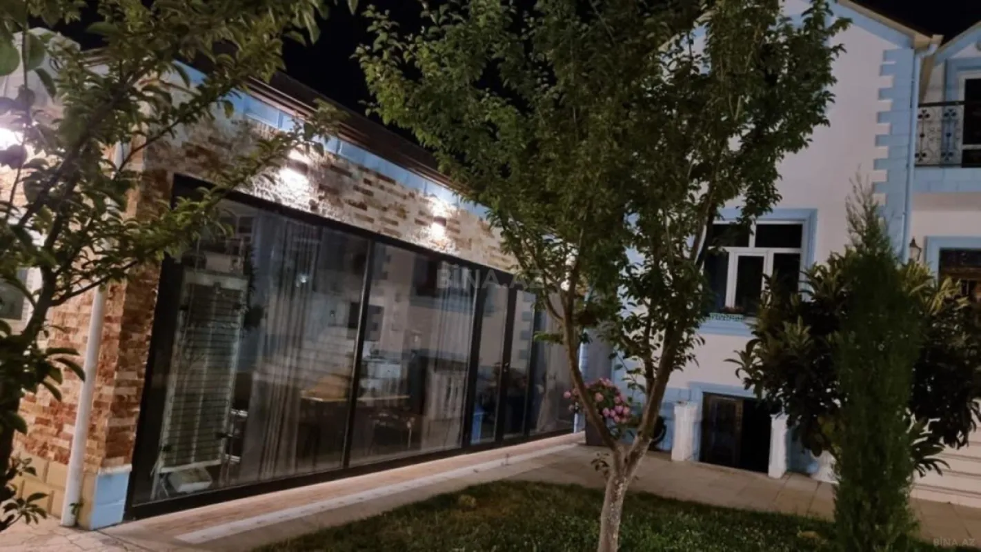 Kirayə verilir 4 otaqlı həyət evi 350 m²