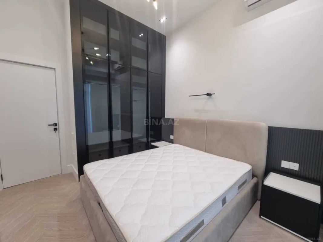 Kirayə verilir 2 otaqlı mənzil 68 m²