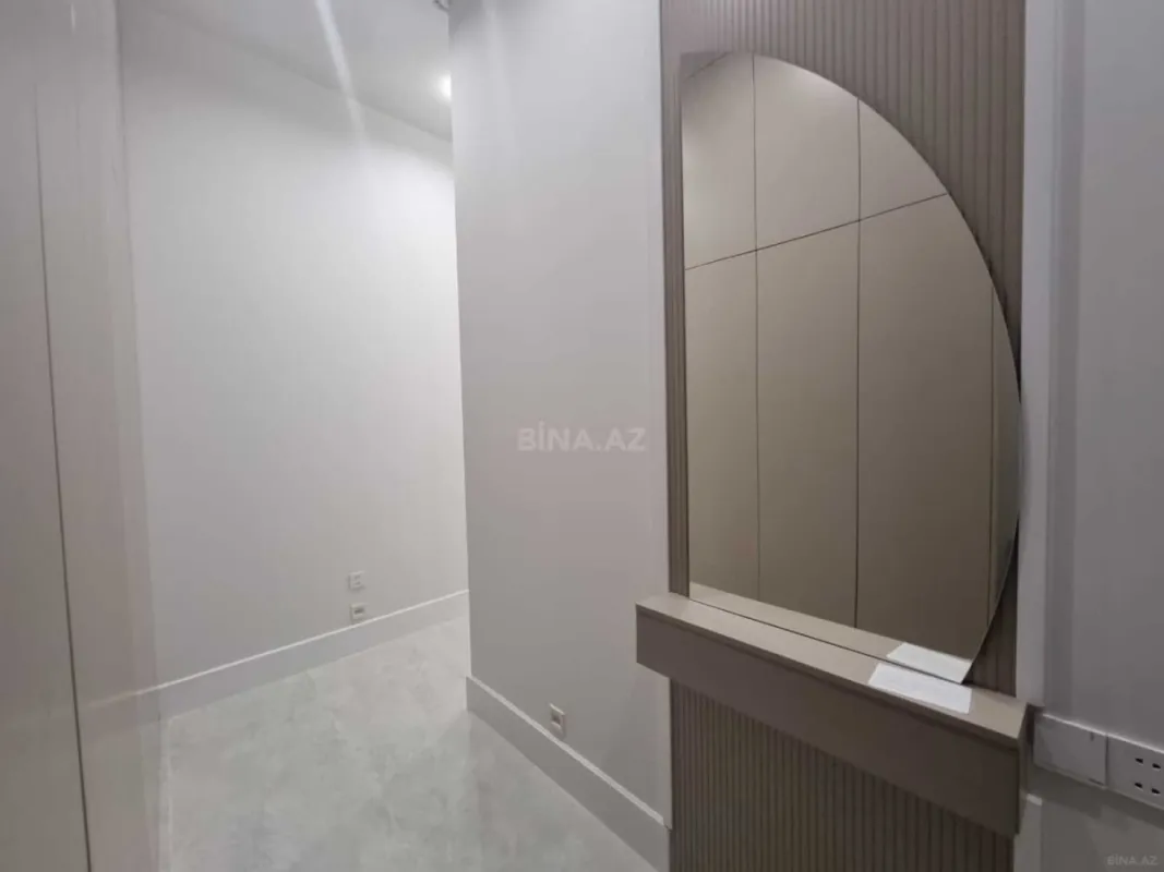 Kirayə verilir 2 otaqlı mənzil 68 m²
