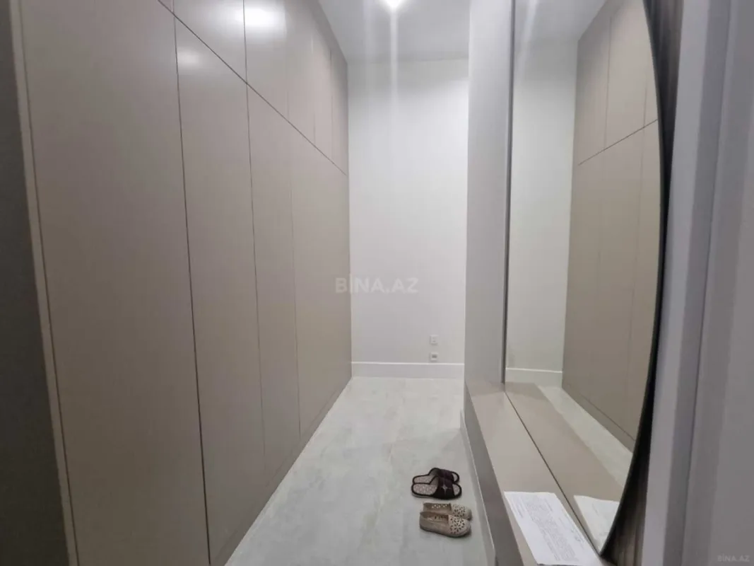 Kirayə verilir 2 otaqlı mənzil 68 m²