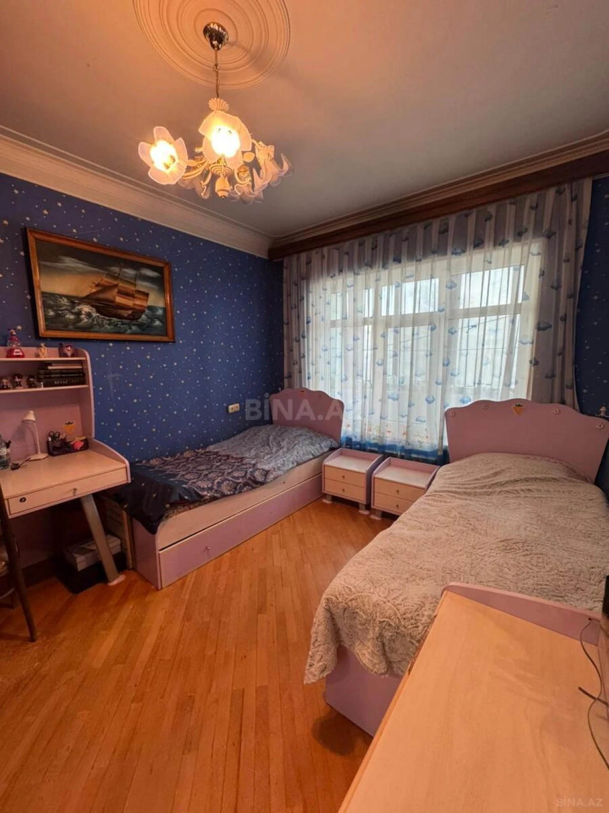 Satılır 5 otaqlı mənzil 120 m²