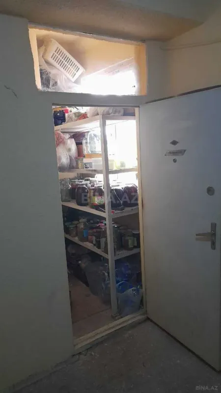 Satılır 4 otaqlı mənzil 90 m²