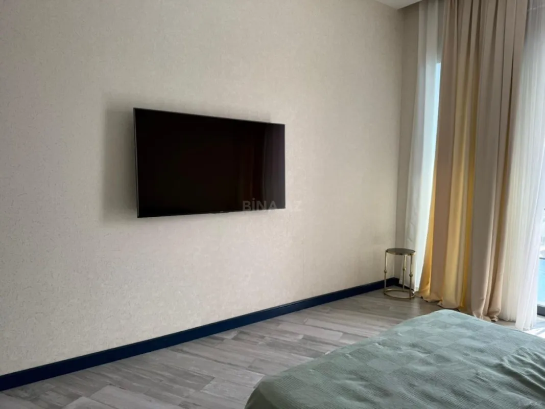 Kirayə verilir 5 otaqlı həyət evi 280 m²