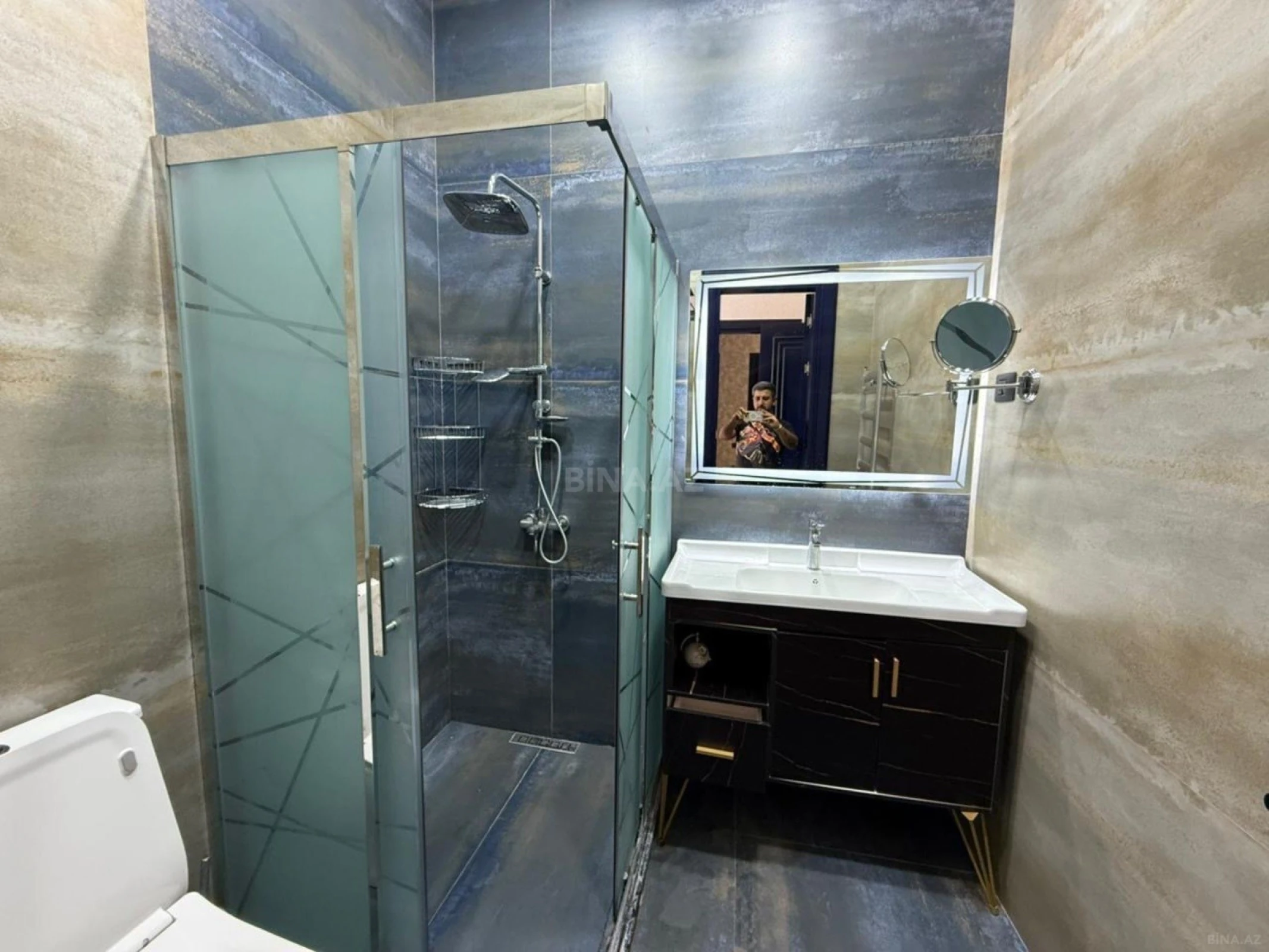 Kirayə verilir 5 otaqlı həyət evi 280 m²