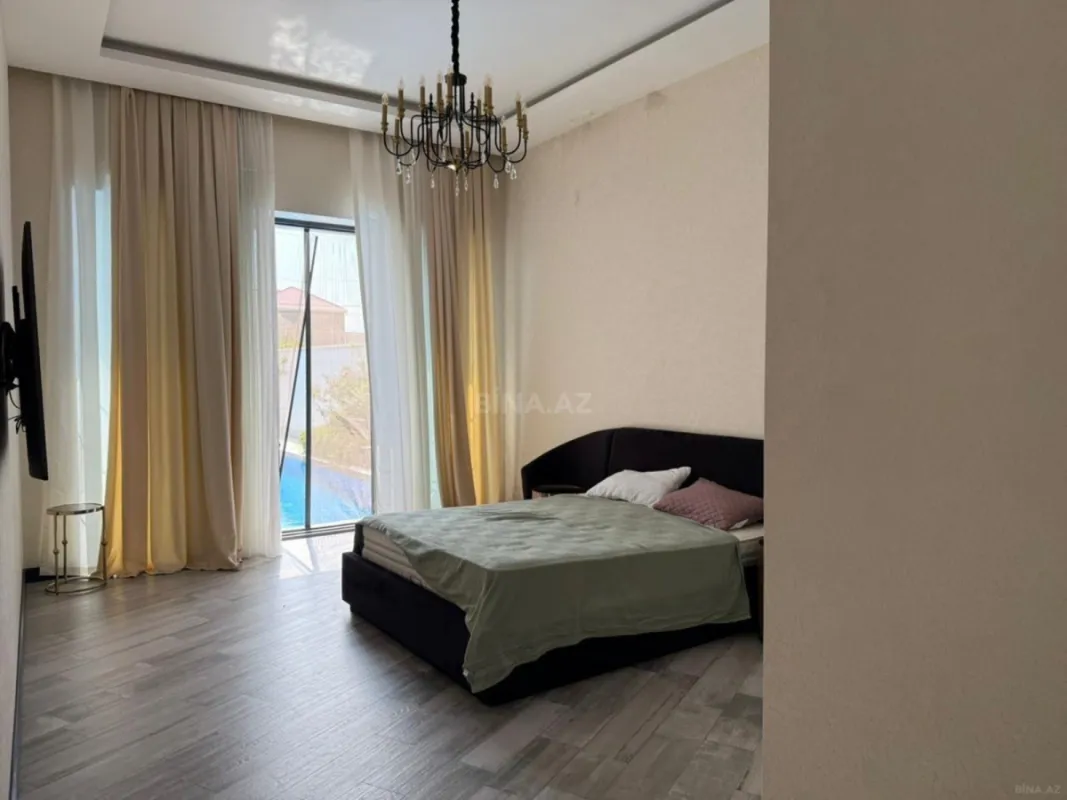 Kirayə verilir 5 otaqlı həyət evi 280 m²