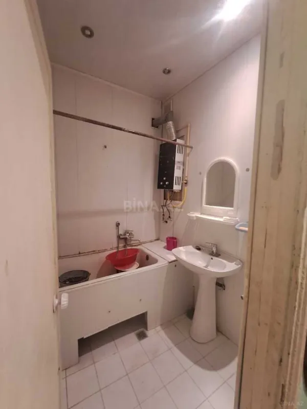 Satılır 1 otaqlı mənzil 35 m²