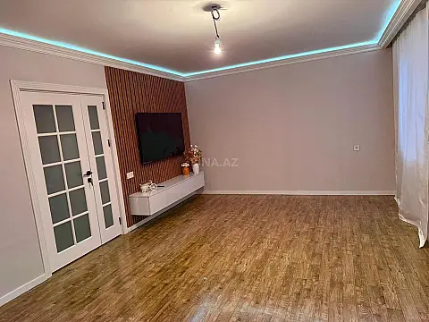 Satılır 5 otaqlı mənzil 127 m²