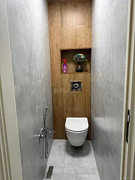 Satılır 5 otaqlı mənzil 127 m²