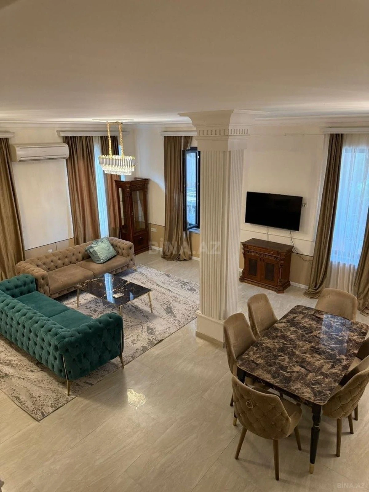 Kirayə verilir 5 otaqlı həyət evi 450 m²