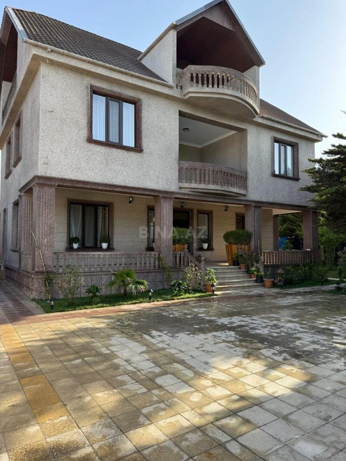Kirayə verilir 5 otaqlı həyət evi 450 m²