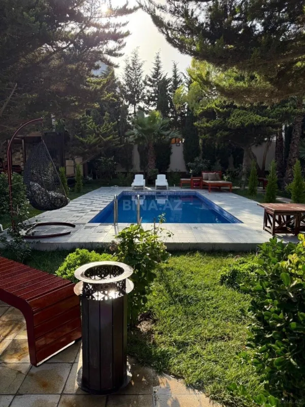 Kirayə verilir 5 otaqlı həyət evi 450 m²