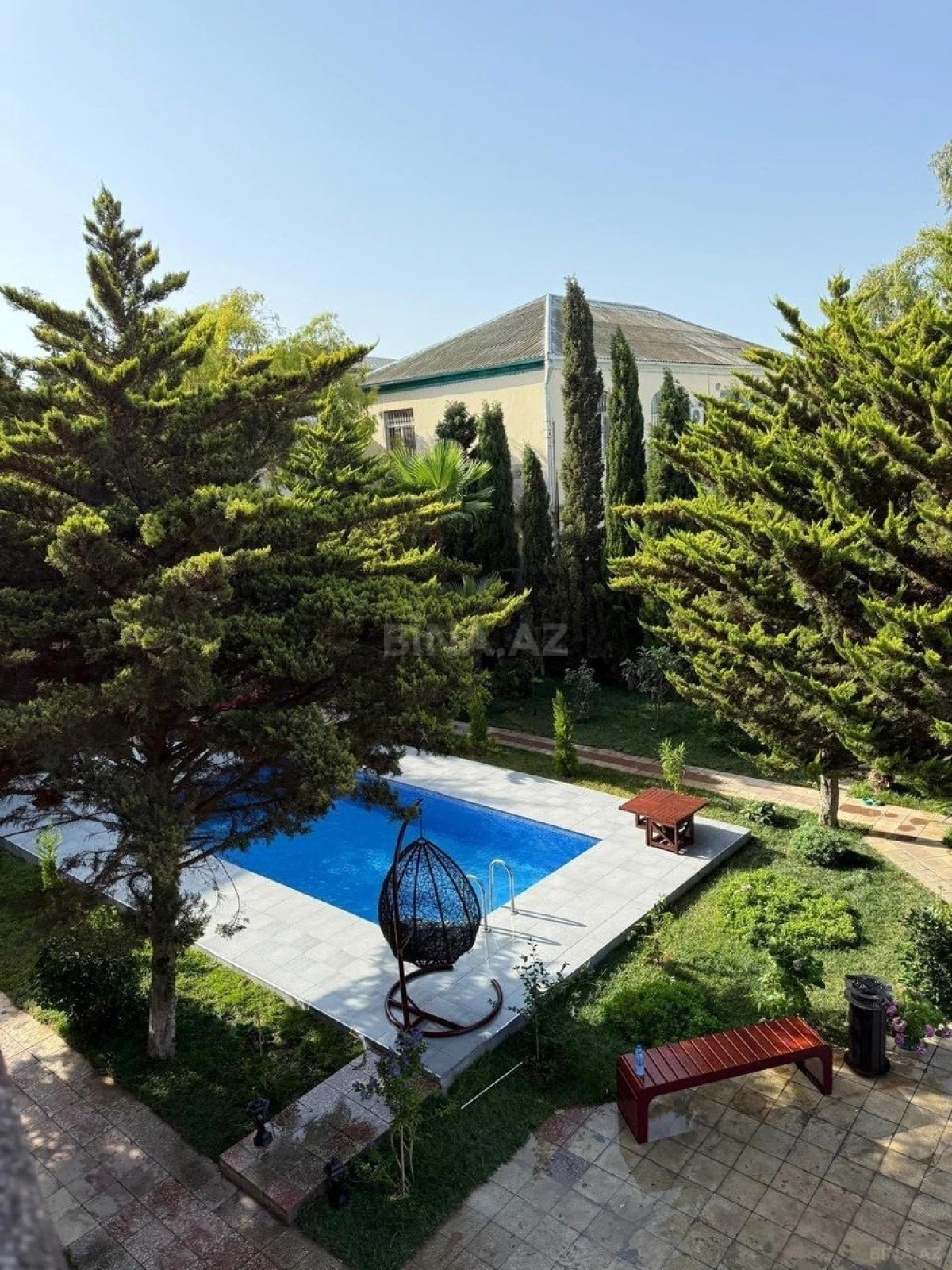 Kirayə verilir 5 otaqlı həyət evi 450 m²