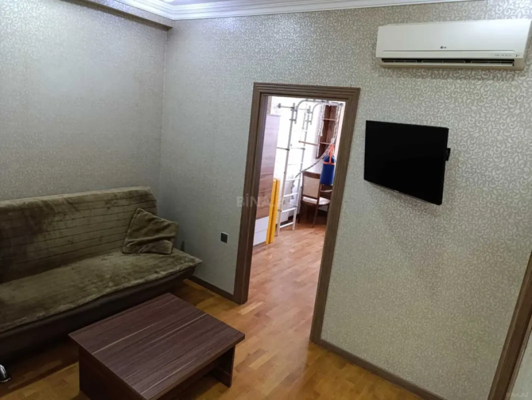 Satılır 2 otaqlı mənzil 58 m²