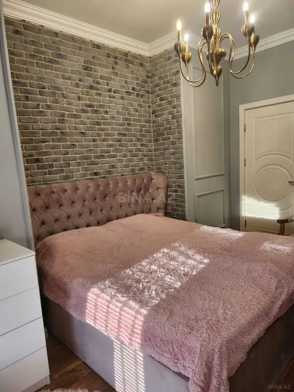 Satılır 3 otaqlı mənzil 88 m²