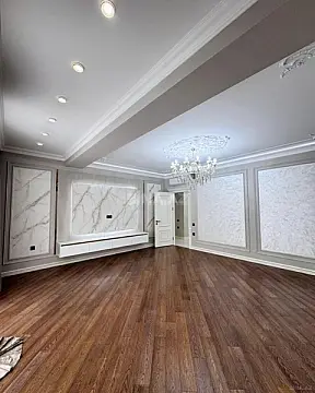 Satılır 4 otaqlı mənzil 140 m²